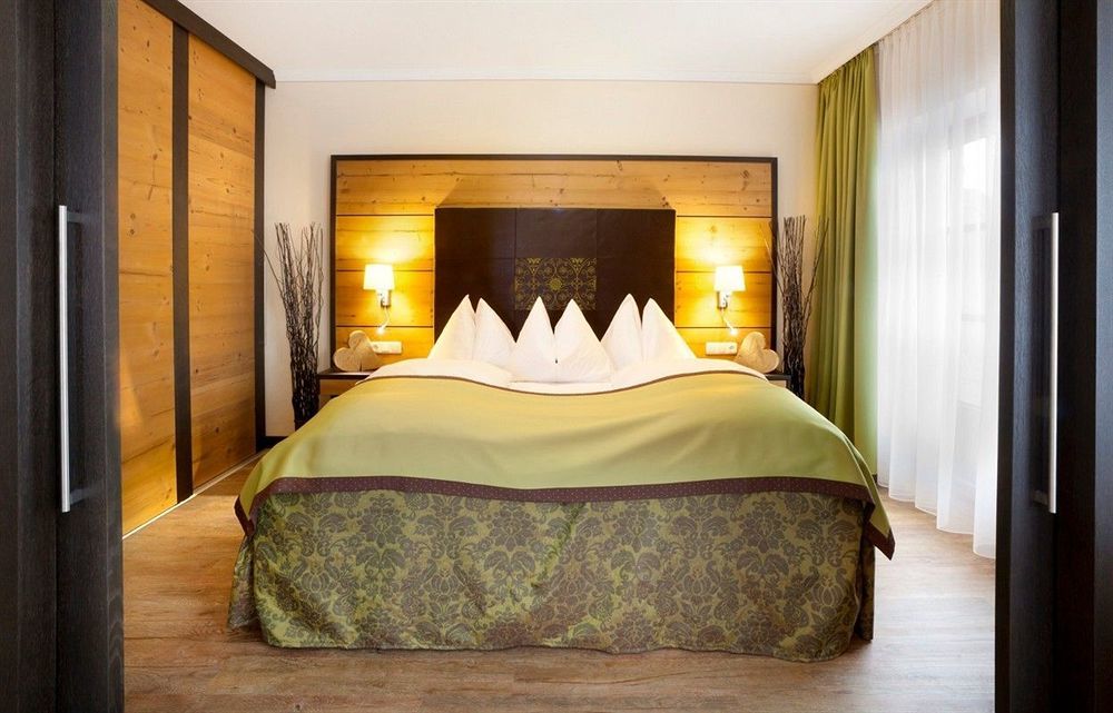 Sommer - Urlaubs- Und Wellnesshotel Füssen